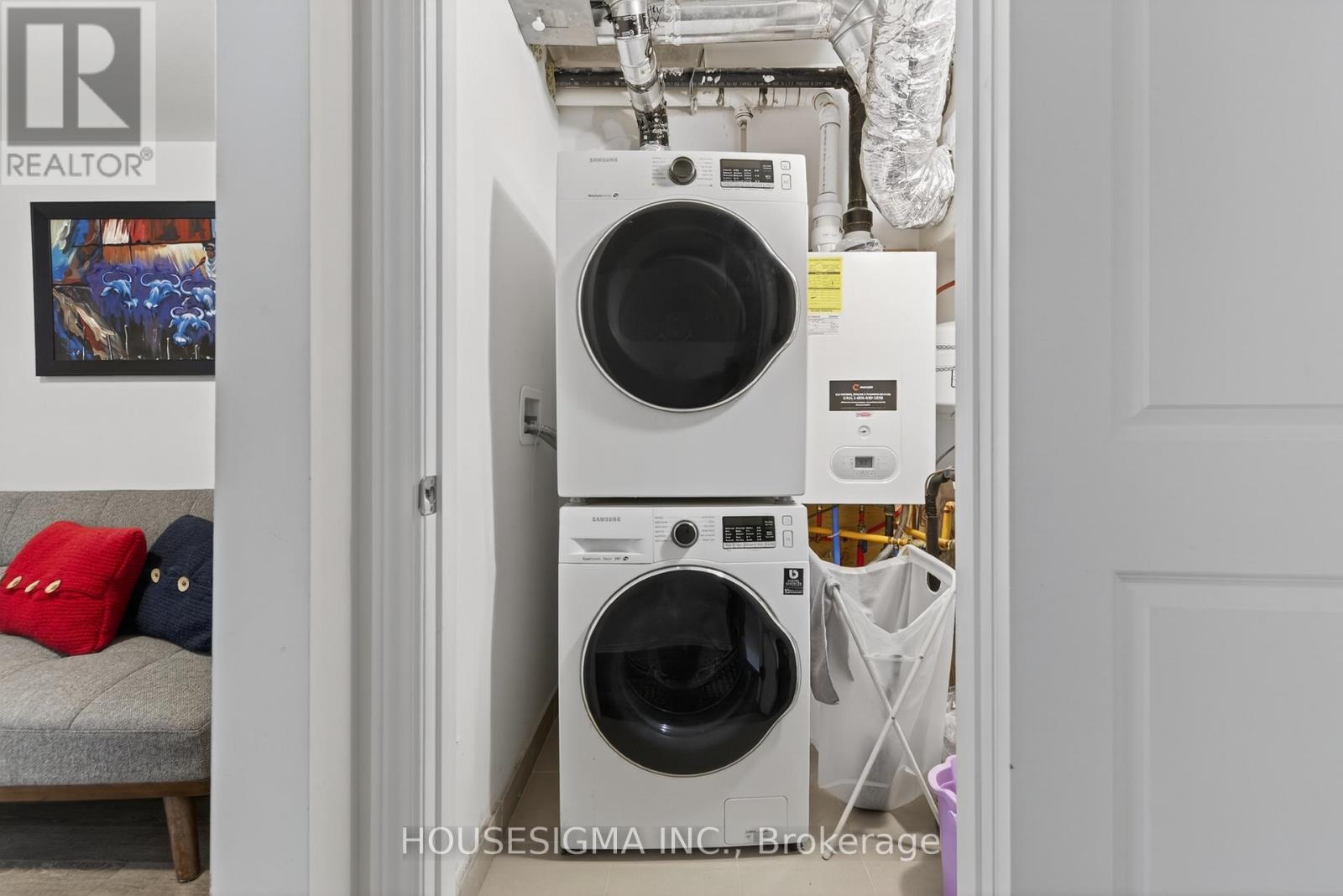 5 - 85 Eastwood Park Gardens, Toronto, Ontario  M8W 0B9 - Photo 20 - W12977040