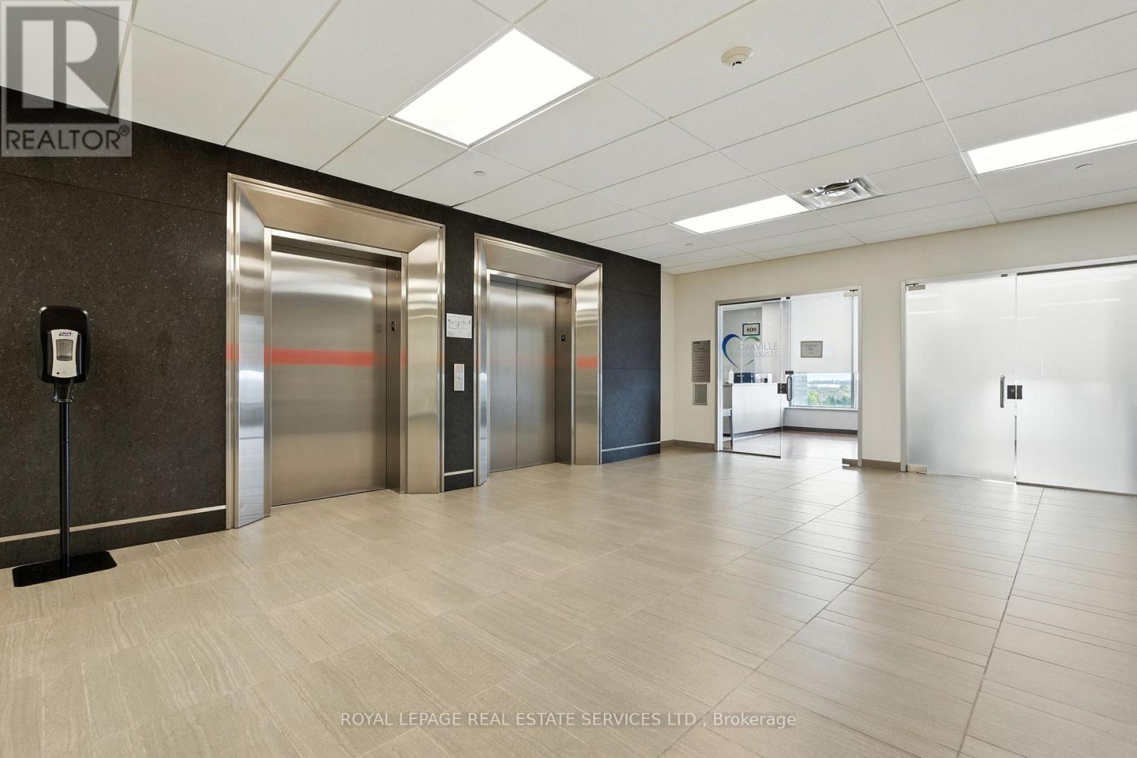 419 - 3075 Hospital Gate, Oakville, Ontario  L6M 1M1 - Photo 6 - W12977110