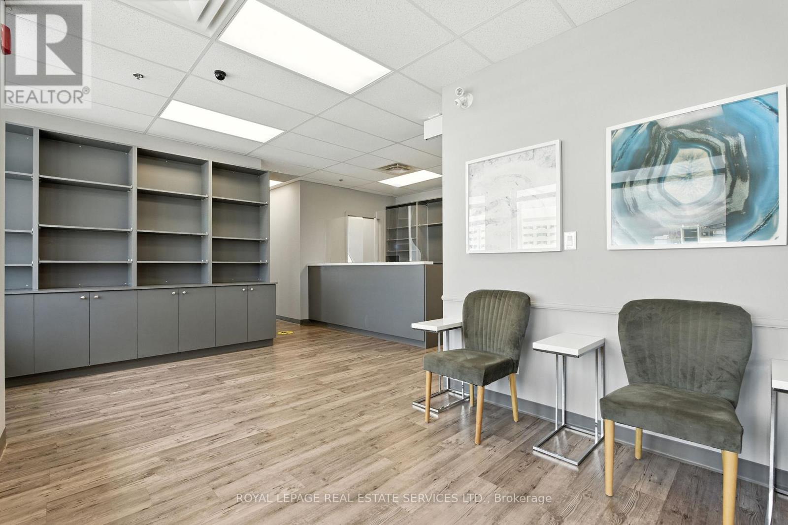 419 - 3075 Hospital Gate, Oakville, Ontario  L6M 1M1 - Photo 9 - W12977110