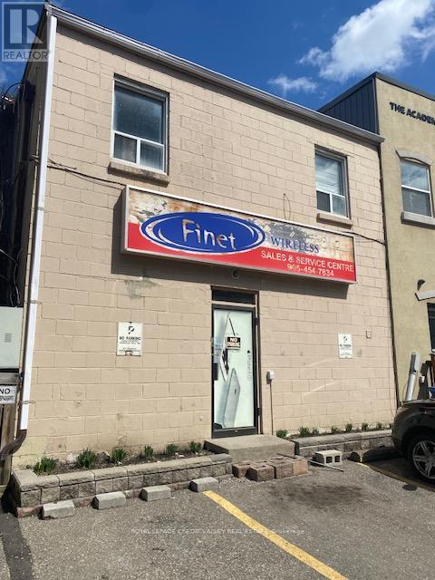 45 Main Street N, Brampton, Ontario  L6X 1M8 - Photo 4 - W12977134