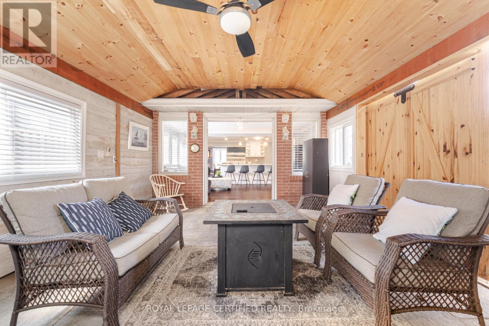 5 Stockman Crescent, Halton Hills, Ontario  L7G 1J5 - Photo 17 - W12977158