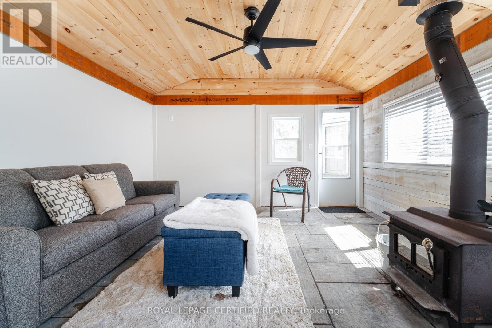 5 Stockman Crescent, Halton Hills, Ontario  L7G 1J5 - Photo 20 - W12977158