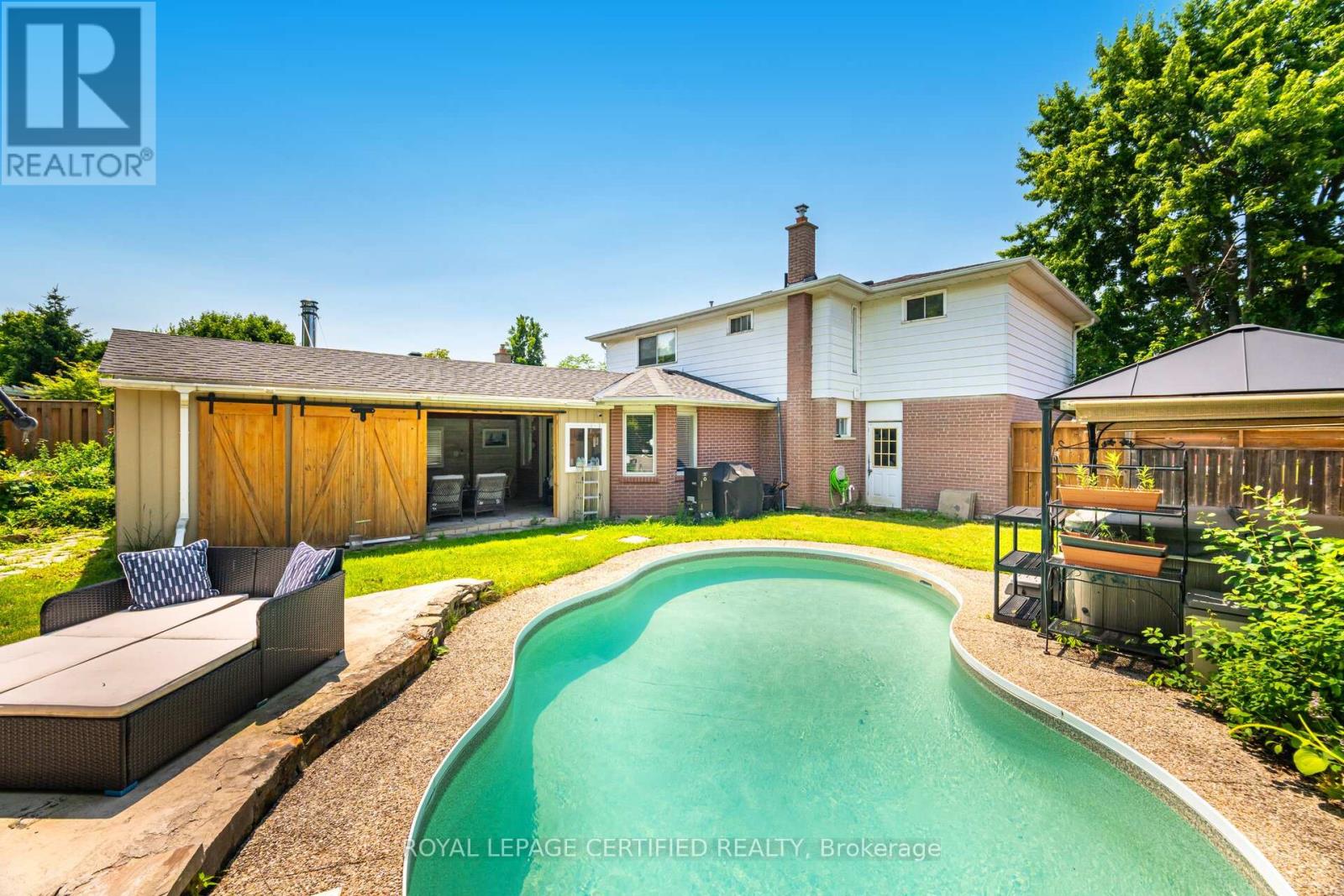 5 Stockman Crescent, Halton Hills, Ontario  L7G 1J5 - Photo 48 - W12977158