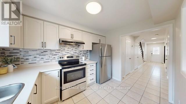 263 Pettigrew Trail, Milton, Ontario  L9T 5X7 - Photo 5 - W12977172