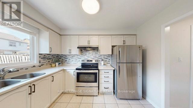 263 Pettigrew Trail, Milton, Ontario  L9T 5X7 - Photo 7 - W12977172