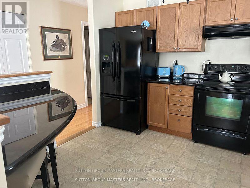 426 Grandtrunk Avenue, Kingston, Ontario  K7M 8W8 - Photo 5 - X12908572