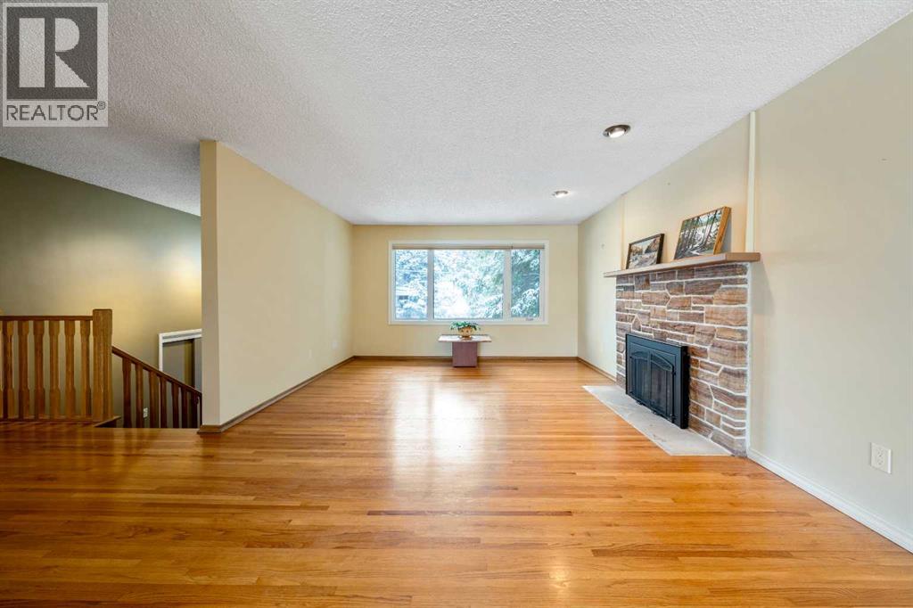 3316 24 Street NW, Calgary, Alberta  T2M 3Z7 - Photo 5 - A2298013