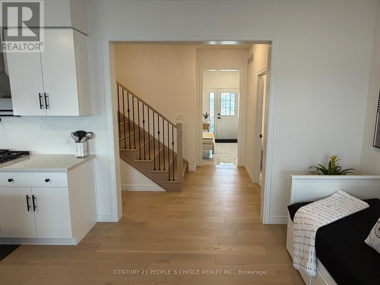 520 Anton Crescent, Kitchener, Ontario  N2R 0T8 - Photo 22 - X12976818