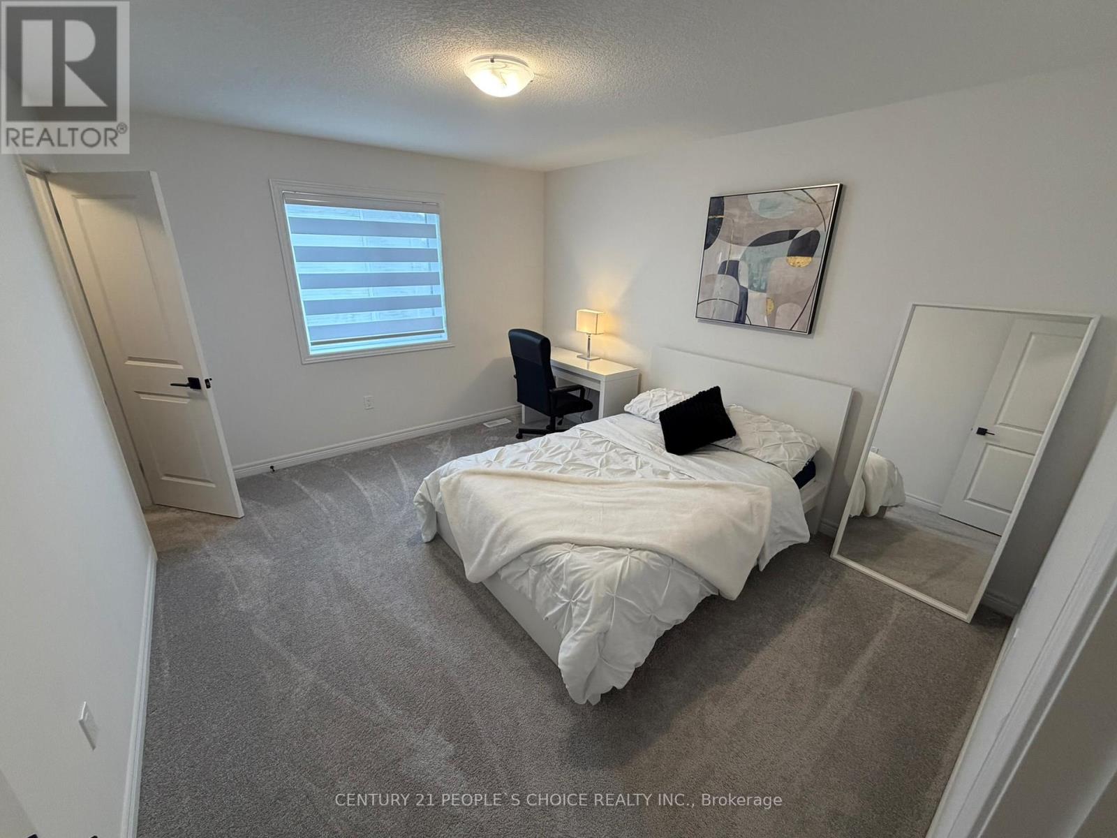 520 Anton Crescent, Kitchener, Ontario  N2R 0T8 - Photo 29 - X12976818