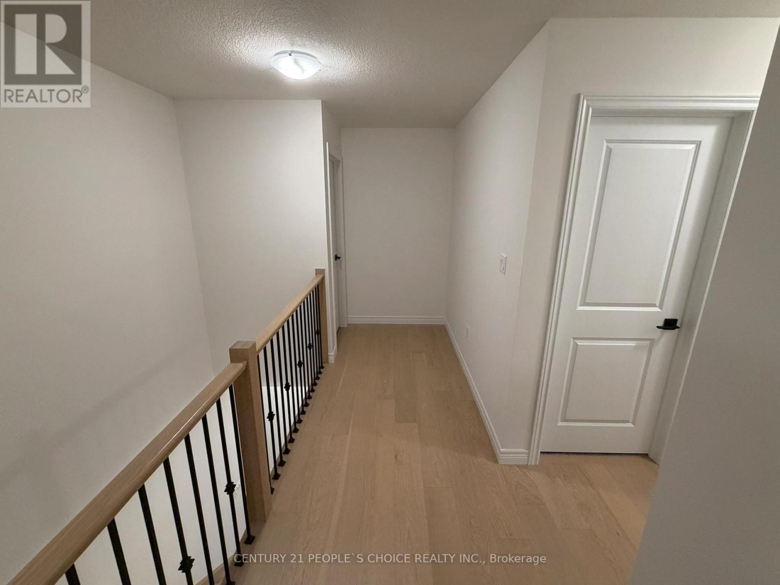 520 Anton Crescent, Kitchener, Ontario  N2R 0T8 - Photo 32 - X12976818