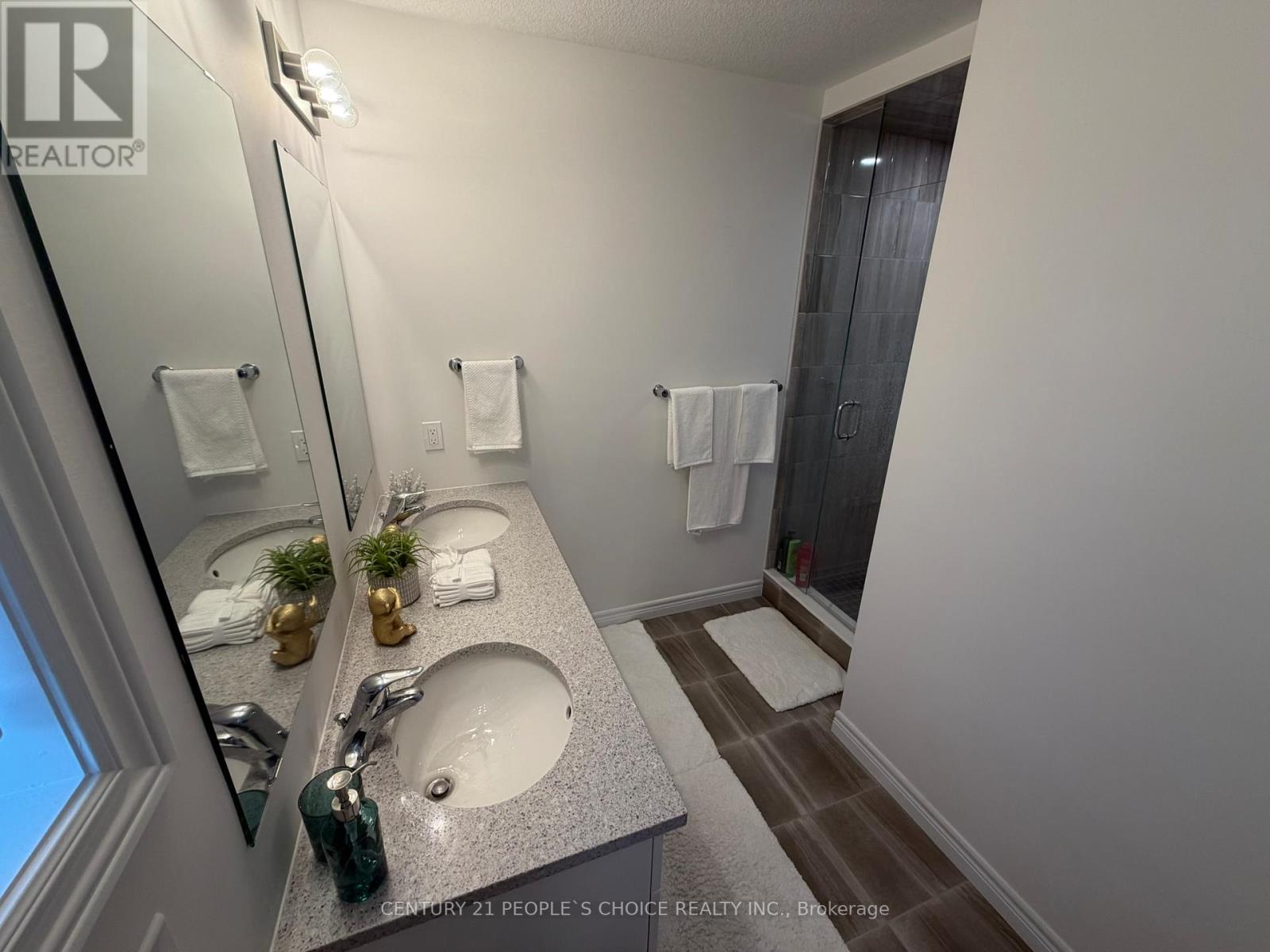 520 Anton Crescent, Kitchener, Ontario  N2R 0T8 - Photo 45 - X12976818