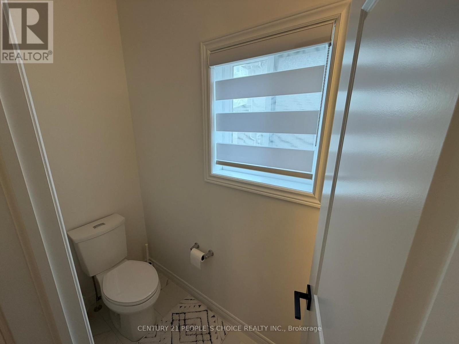 520 Anton Crescent, Kitchener, Ontario  N2R 0T8 - Photo 6 - X12976818