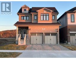 520 ANTON CRESCENT, Kitchener, Ontario