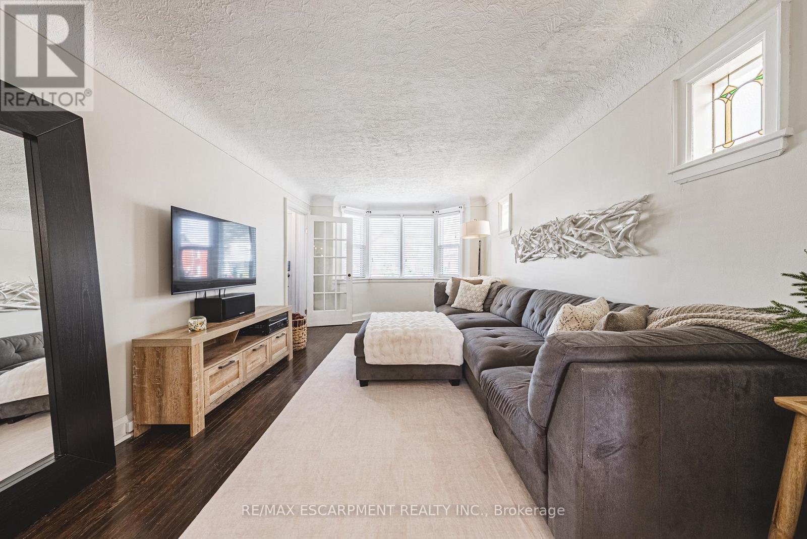 239 Rosewood Road, Hamilton, Ontario  L8K 3J5 - Photo 6 - X12976948