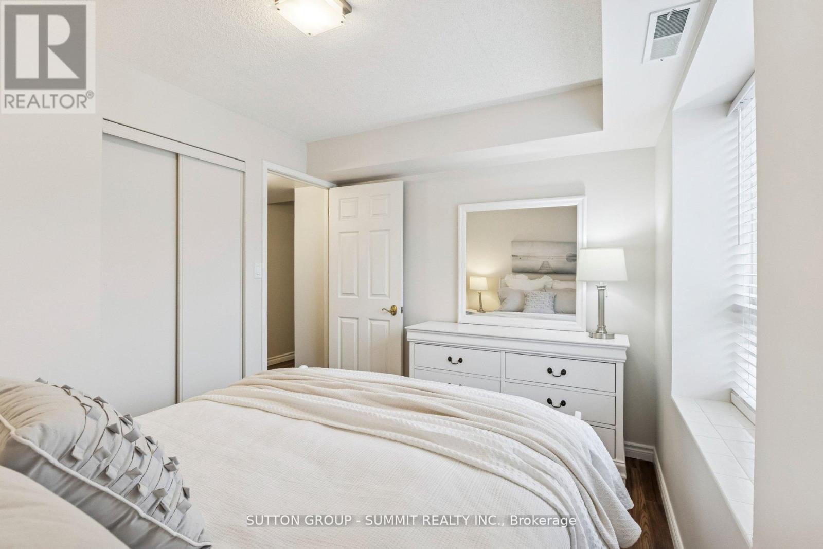 401 - 281 Bristol Street, Guelph, Ontario  N1H 8J3 - Photo 13 - X12977036