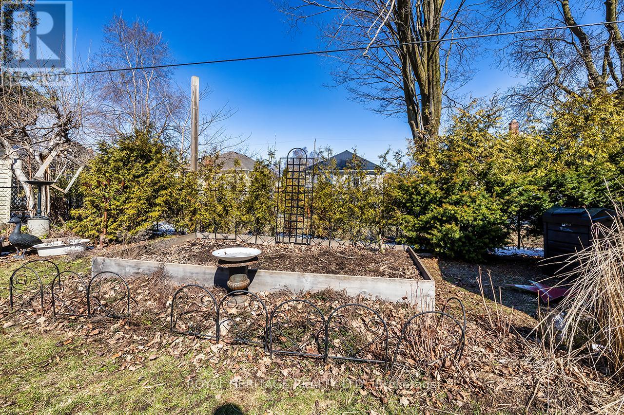 250 King George Street, Peterborough (Otonabee Ward 1), Ontario  K9J 1R8 - Photo 25 - X12977126