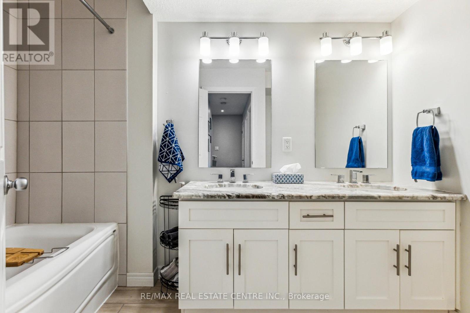 A1 - 70 Willowrun Drive E, Kitchener, Ontario  N2A 0J3 - Photo 39 - X12977138