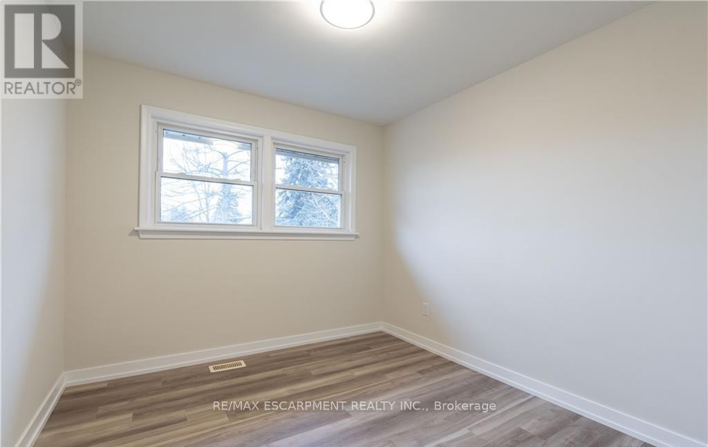 1 - 9 West 22nd Street, Hamilton, Ontario  L9C 4N4 - Photo 10 - X12977164