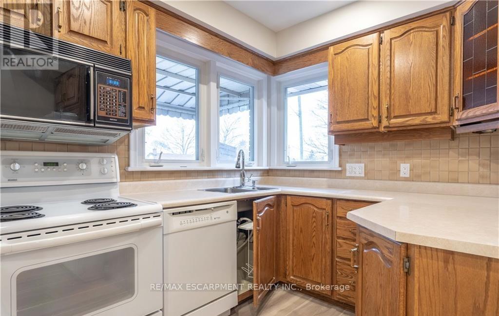 1 - 9 West 22nd Street, Hamilton, Ontario  L9C 4N4 - Photo 3 - X12977164