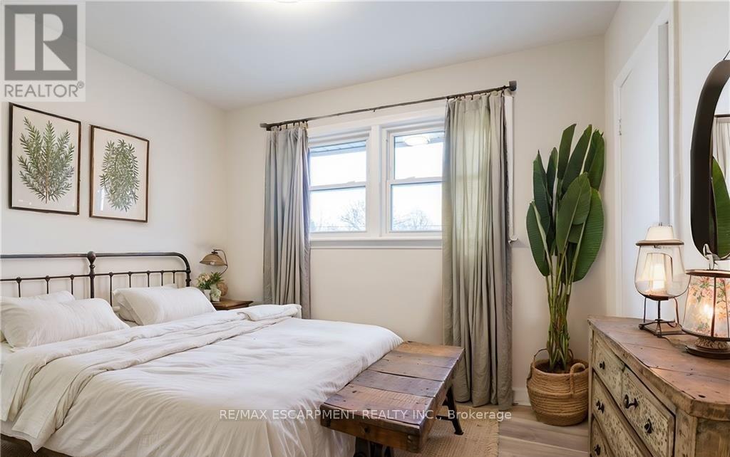 1 - 9 West 22nd Street, Hamilton, Ontario  L9C 4N4 - Photo 5 - X12977164