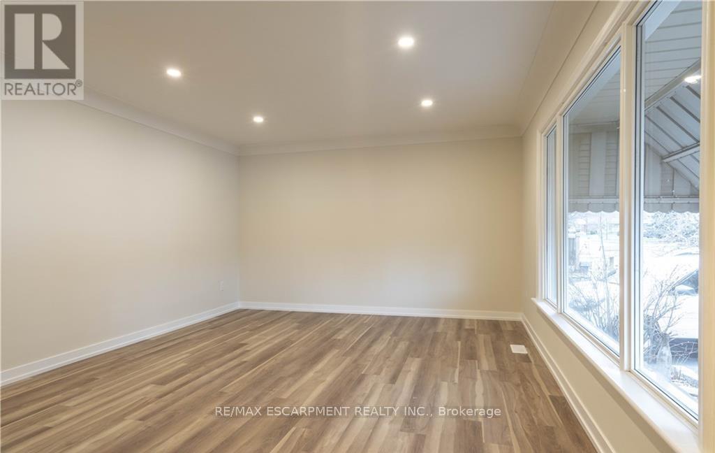 1 - 9 West 22nd Street, Hamilton, Ontario  L9C 4N4 - Photo 7 - X12977164