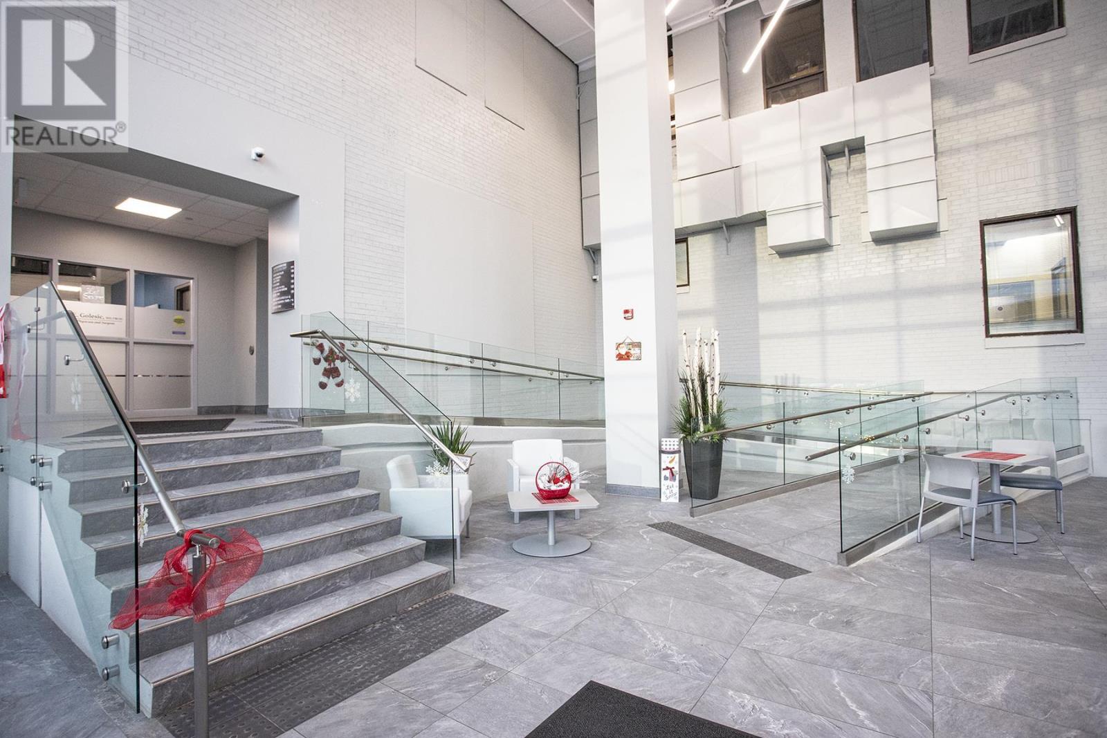 477 Queen St E, Sault Ste. Marie, Ontario  P6A 1Z5 - Photo 7 - SM260662