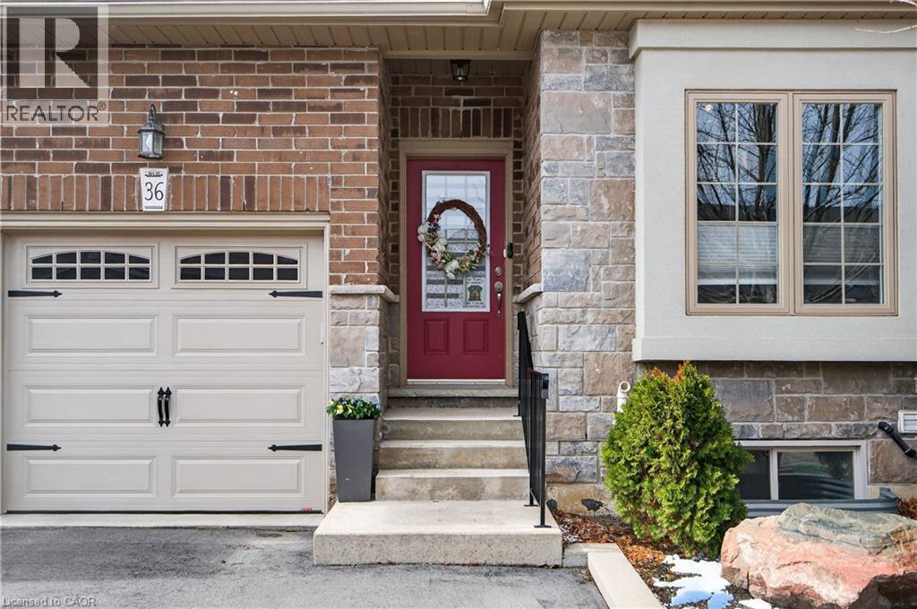 36 Banks Street, Brantford, Ontario  N3T 0H7 - Photo 2 - 40815238