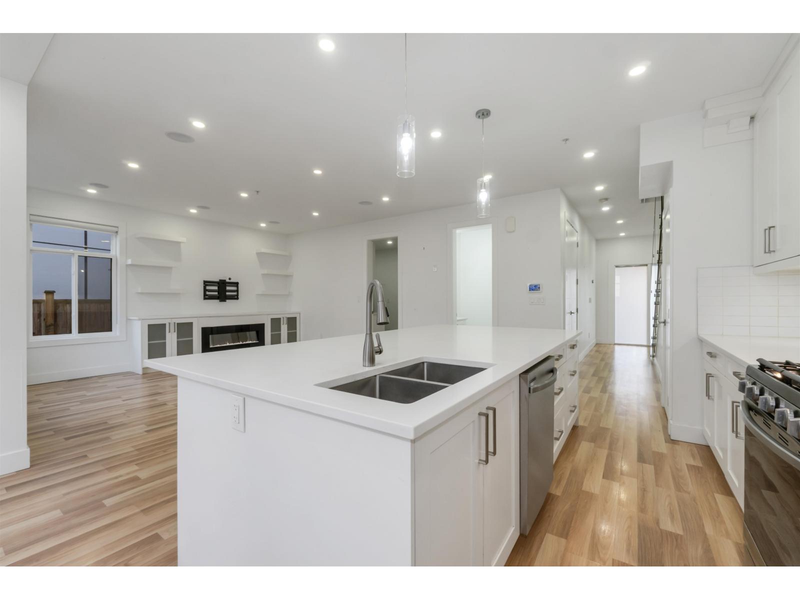 36689 Dianne Brook Avenue, Abbotsford, British Columbia V3G 0H4 - Photo 12 - R3108960