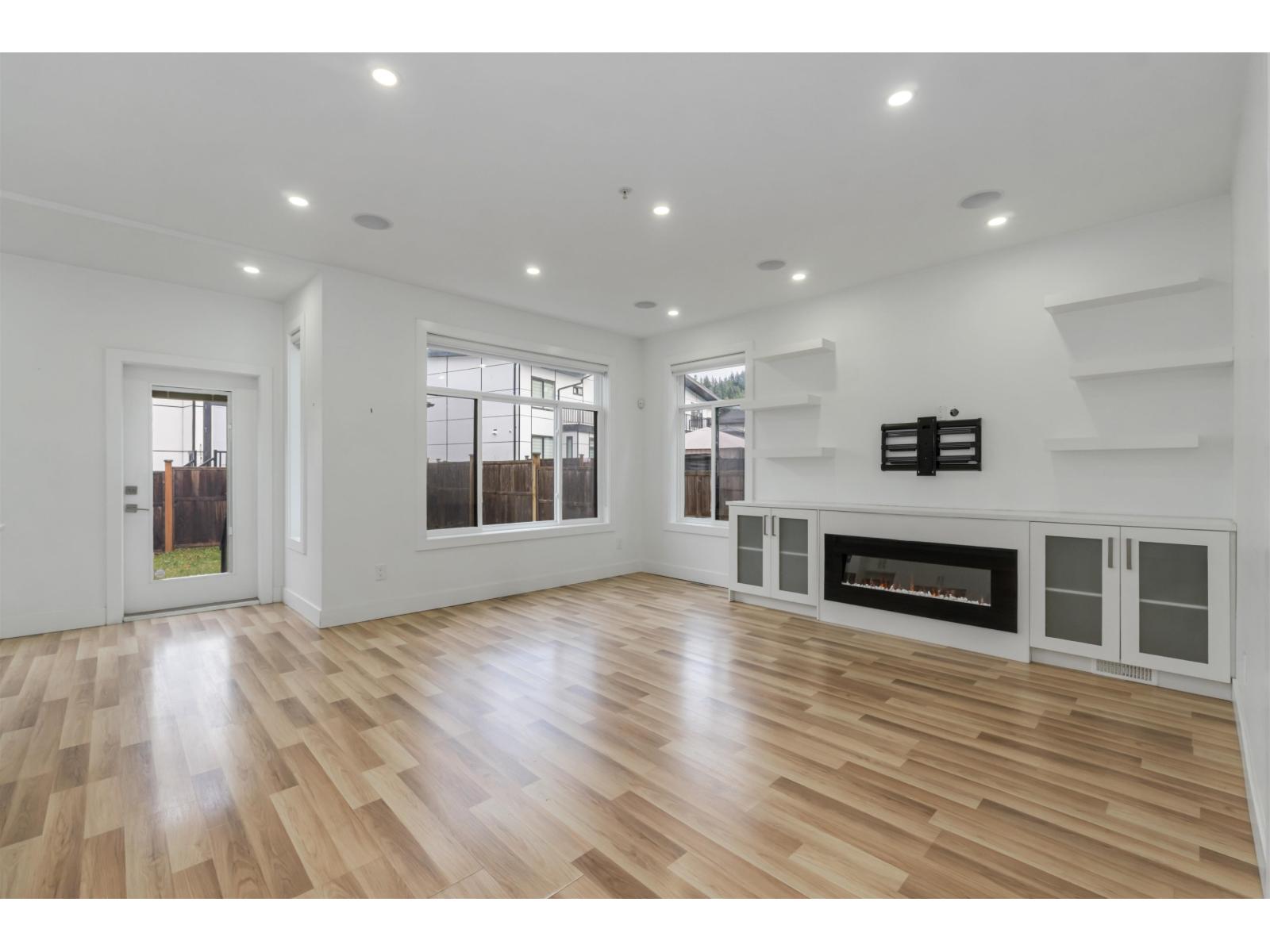 36689 Dianne Brook Avenue, Abbotsford, British Columbia V3G 0H4 - Photo 6 - R3108960