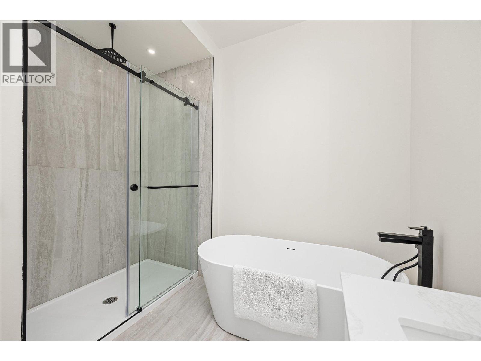 840 Grenfell Avenue Unit# 1 Kelowna Photo 24 840 Grenfell Avenue Unit# 1 Kelowna Photo 24