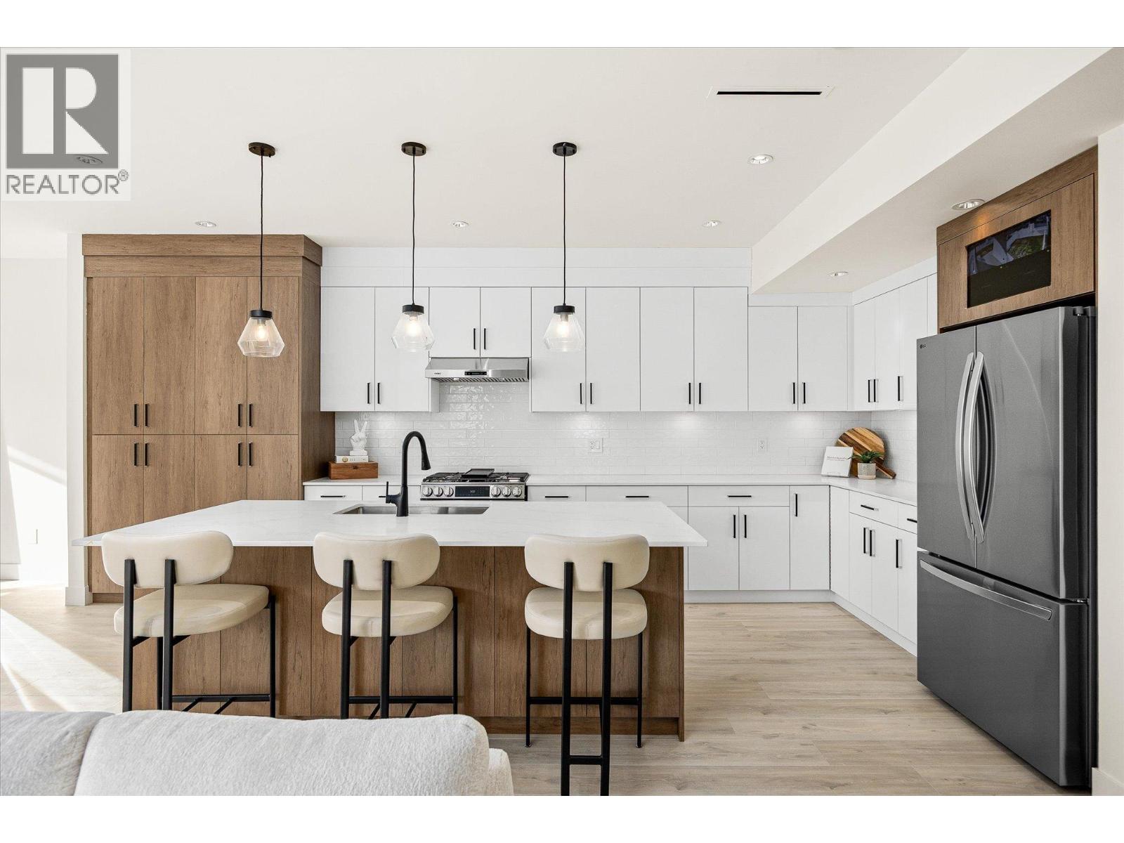 840 Grenfell Avenue Unit# 1 Kelowna Photo 6 840 Grenfell Avenue Unit# 1 Kelowna Photo 6