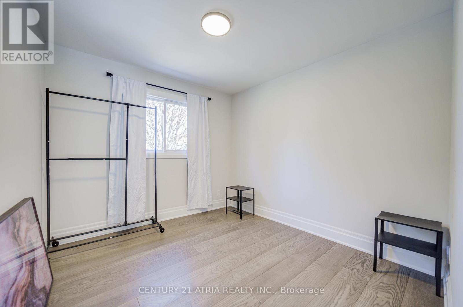 31 Sir Caradoc Place, Markham, Ontario  L3P 2X5 - Photo 18 - N12956928