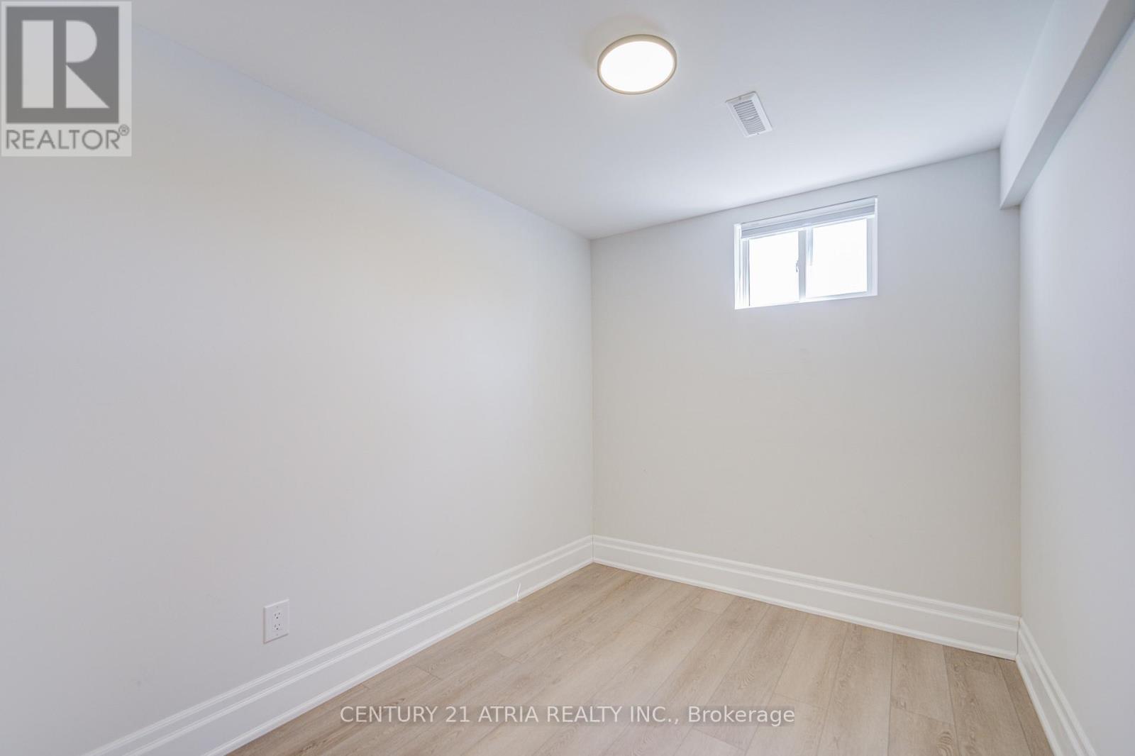 31 Sir Caradoc Place, Markham, Ontario  L3P 2X5 - Photo 39 - N12956928