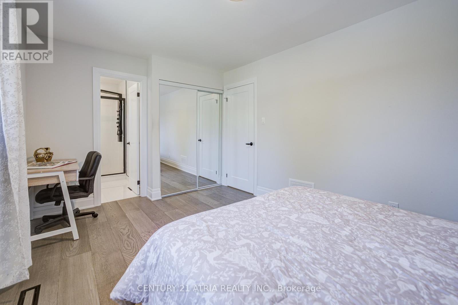 31 Sir Caradoc Place, Markham, Ontario  L3P 2X5 - Photo 26 - N12956928