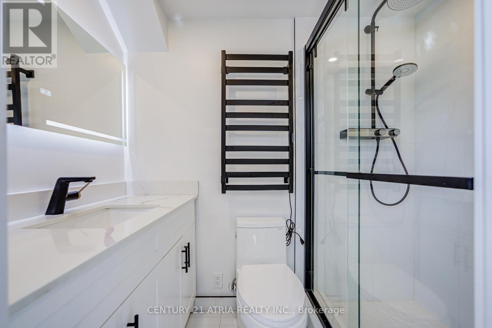 31 Sir Caradoc Place, Markham, Ontario  L3P 2X5 - Photo 44 - N12956928