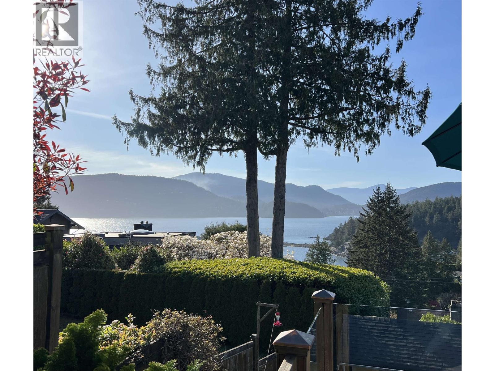 6245 NELSON AVENUE, West Vancouver, British Columbia