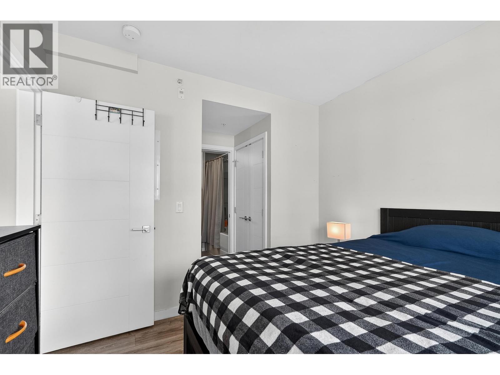 707 711 Breslay Street, Coquitlam, British Columbia V3J 0G7 - Photo 16 - R3109043