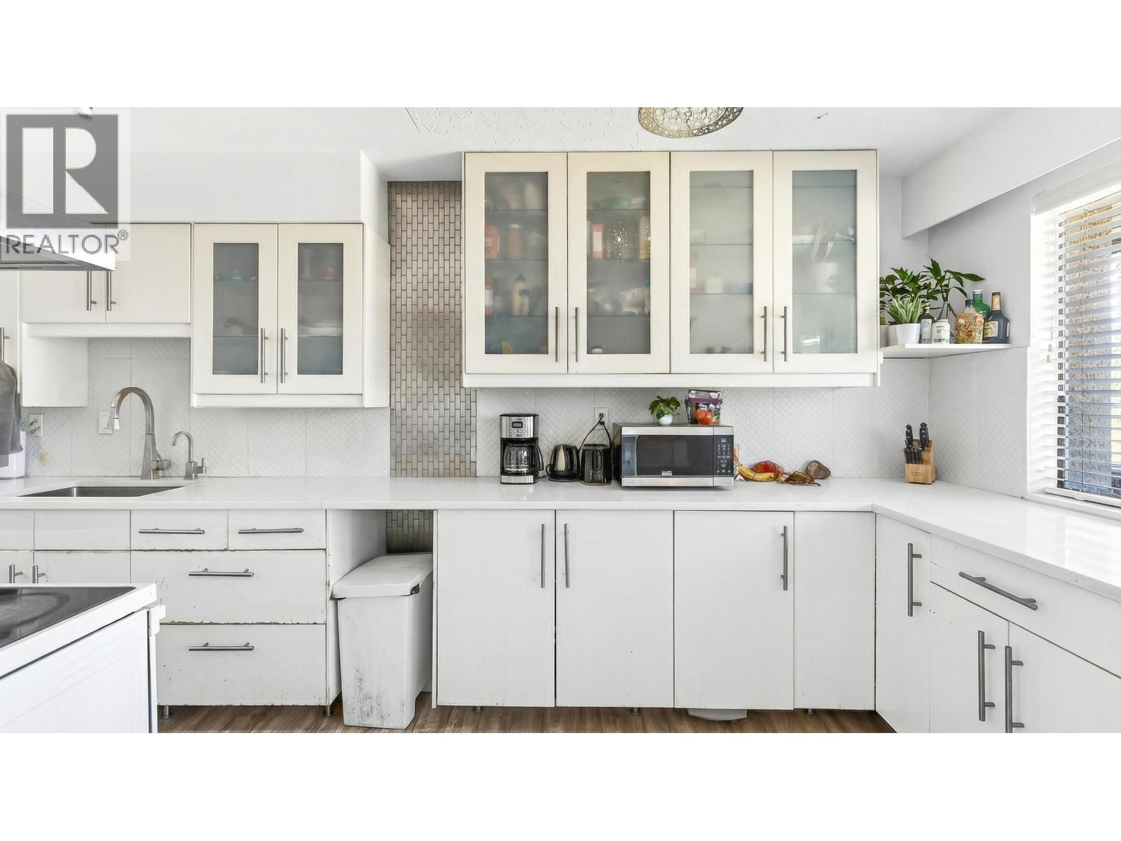 91 5820 Hasting Street, Burnaby, British Columbia  V5B 1R6 - Photo 10 - R3108446