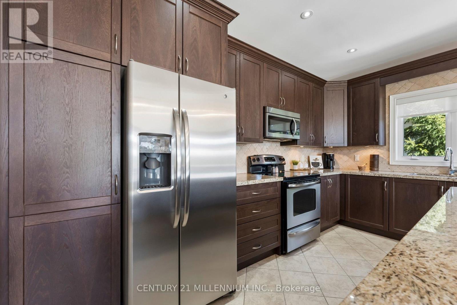 123 - 200 Kingfisher Drive, Mono, Ontario  L9W 0B3 - Photo 14 - X12977166