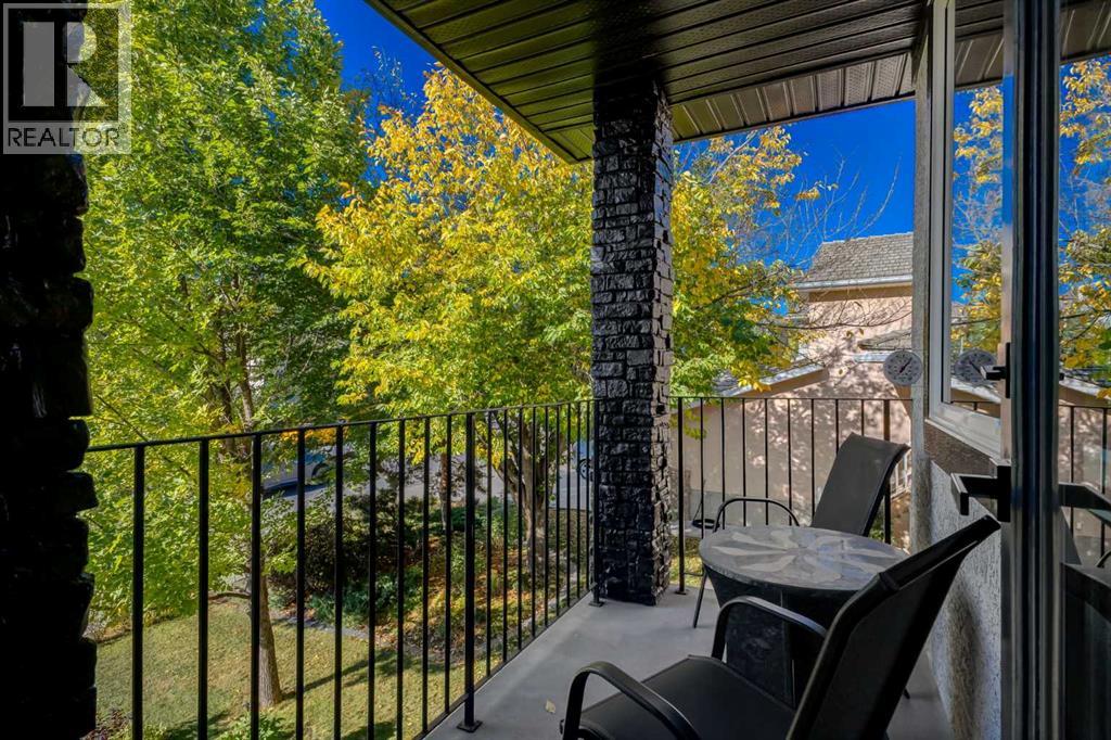 3223 Signal Hill Drive SW, Calgary, Alberta  T3H 3T4 - Photo 12 - A2297623