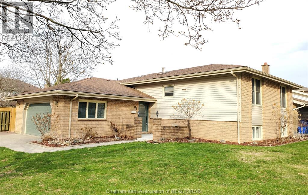 88 Norway Maple DRIVE, Chatham, Ontario
