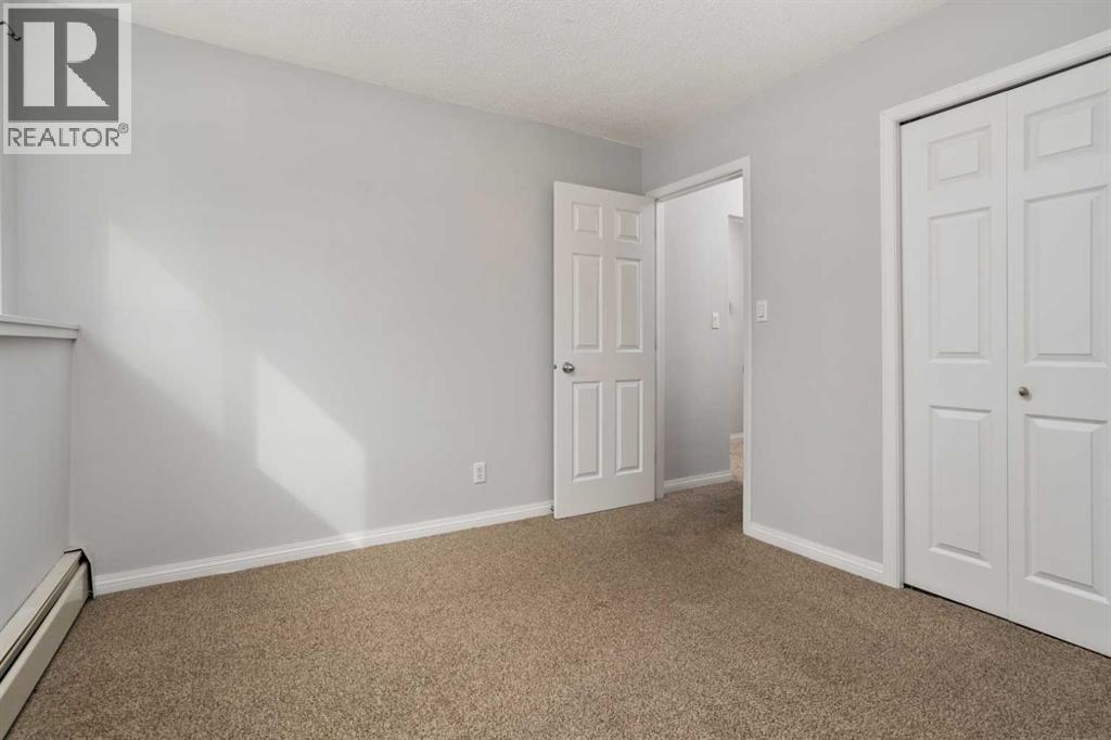 102, 5418 52 Street, Camrose, Alberta  T4V 4A6 - Photo 10 - A2299923