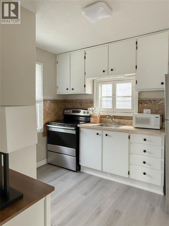 790 London Road, Sarnia, Ontario  N8T 4H1 - Photo 18 - 26006410