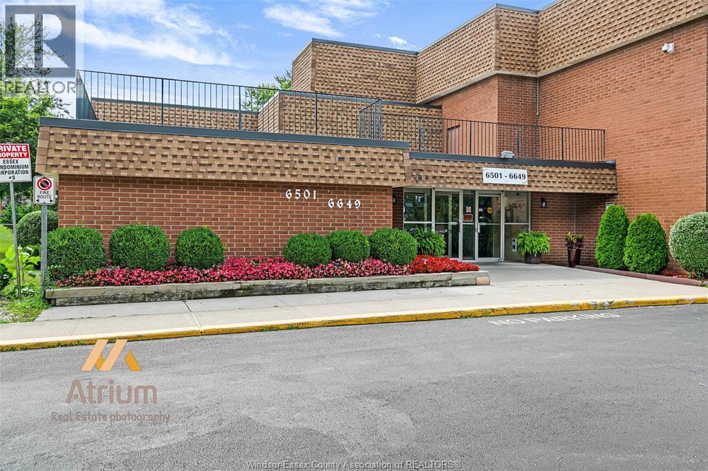 6555 Thornberry Crescent Unit# 347, Windsor, Ontario N8T 3A6 - Photo 2 - 26007637