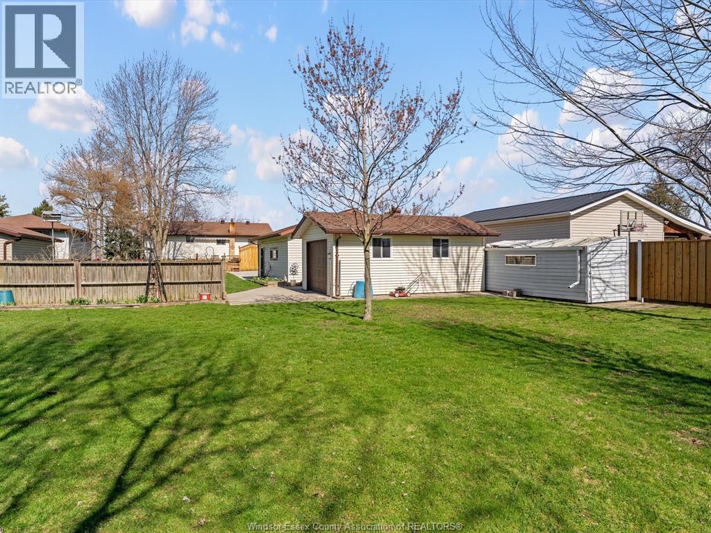 128 Hill St, Cottam, Ontario  N0R 1B0 - Photo 38 - 26007617