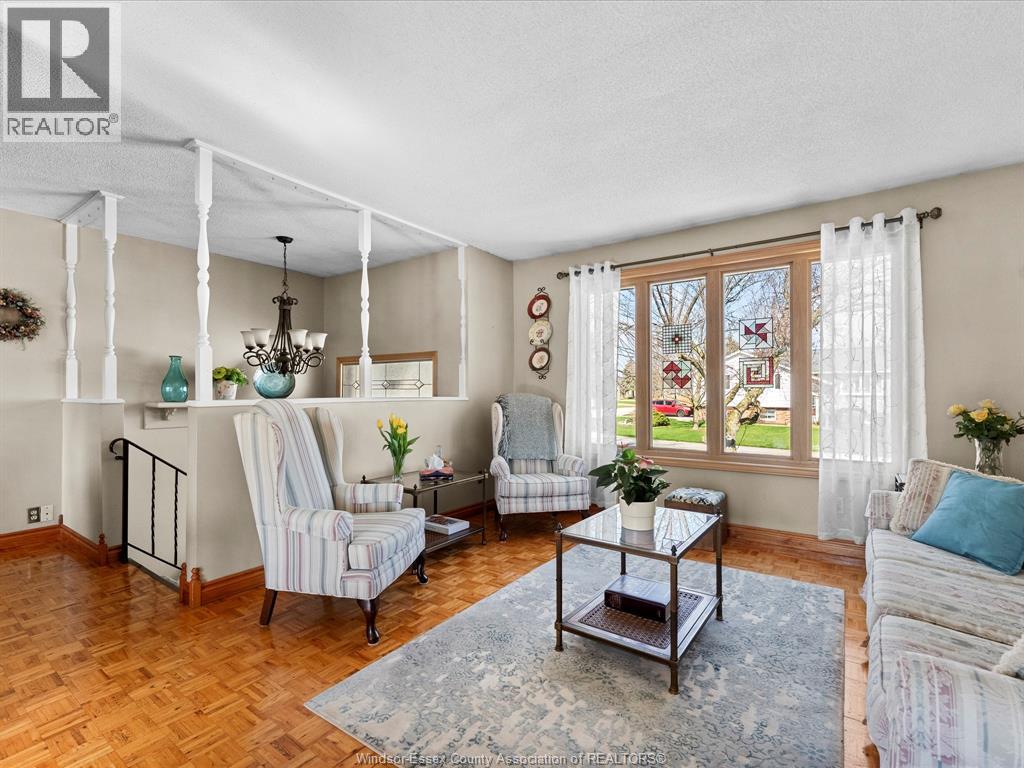 128 Hill St, Cottam, Ontario  N0R 1B0 - Photo 6 - 26007617