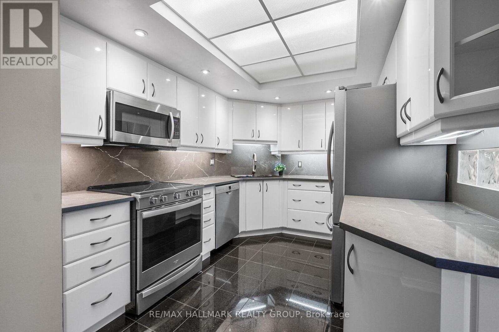 1404 - 160 George Street, Ottawa, Ontario  K1N 9M2 - Photo 14 - X12947132