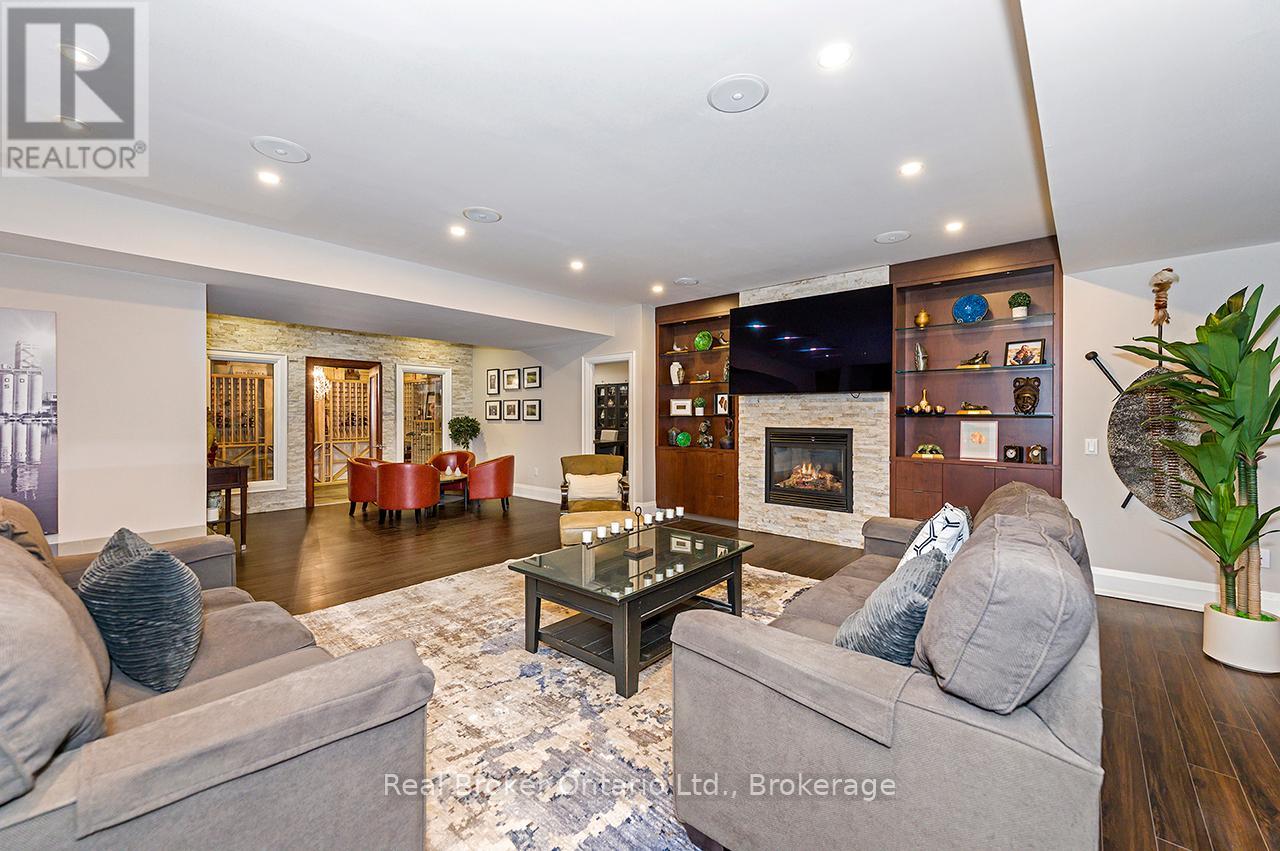 4507 Lakeshore Road, Burlington, Ontario  L7L 1B3 - Photo 34 - W12977278