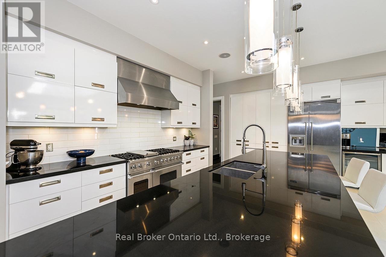 4507 Lakeshore Road, Burlington, Ontario  L7L 1B3 - Photo 6 - W12977278