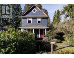 3039 ST. GEORGES AVENUE, North Vancouver, British Columbia